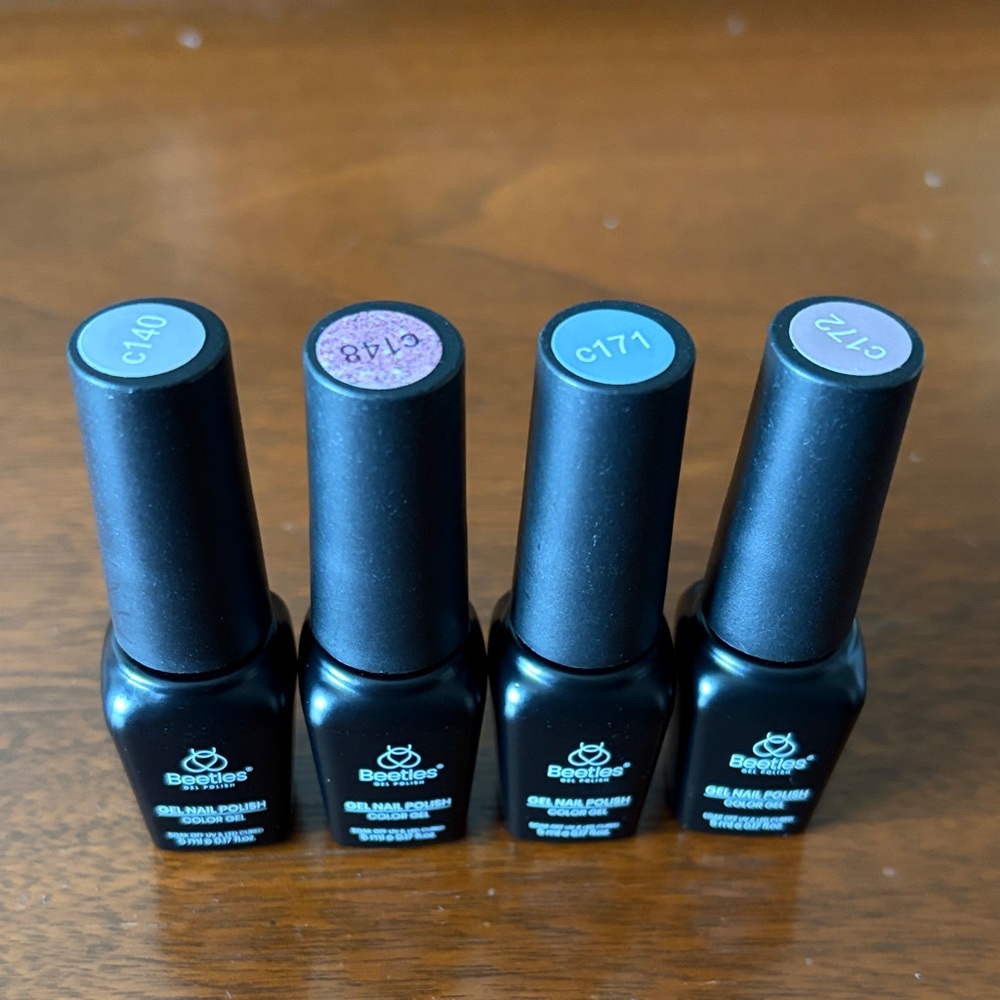 Assorted Nail Polish Collection - Picture 5 of 8
